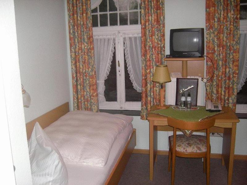 Goldener Apfel Hotel Kevelaer Room photo